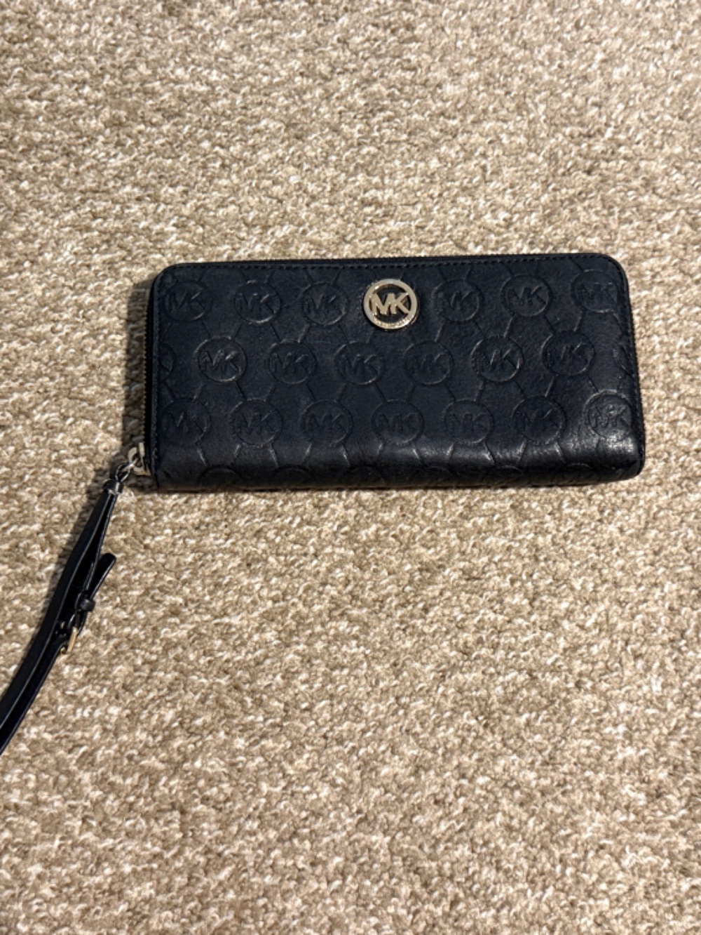 Michael Kors Black Wristlet Phone Case